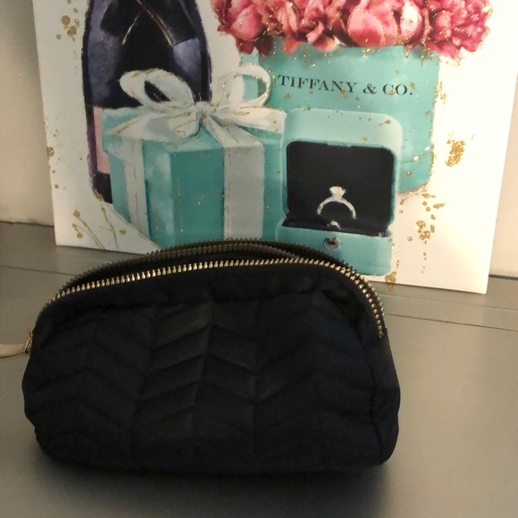 Double sided zipper make up case - Picture 4 of 7